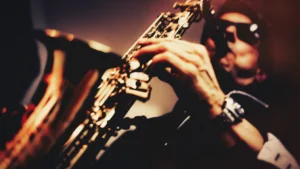 Lire la suite à propos de l’article Comment apprendre à lire une partition jazz : les bases pour débuter